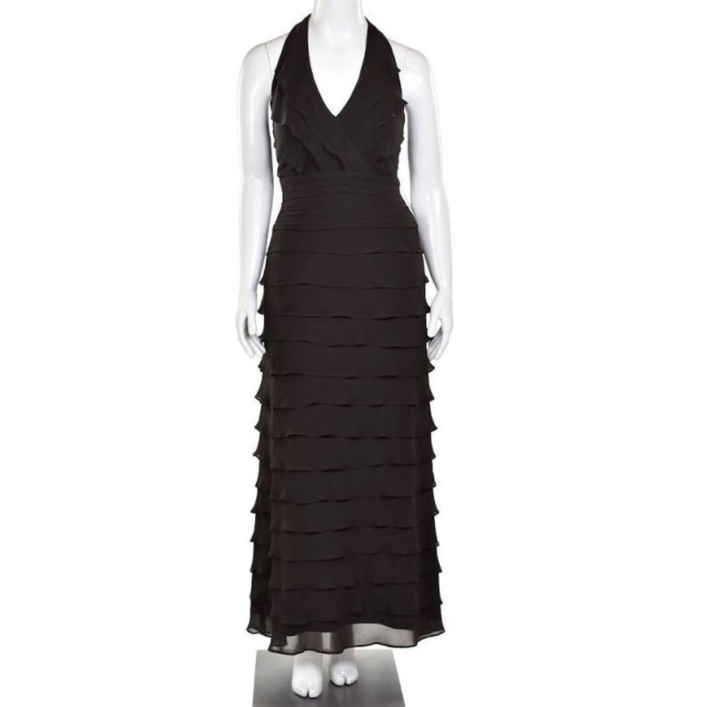 Gorgeous mint condition Black Tadashi gown.